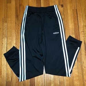 Unisex Adidas Joggers Color Black Size 10-12